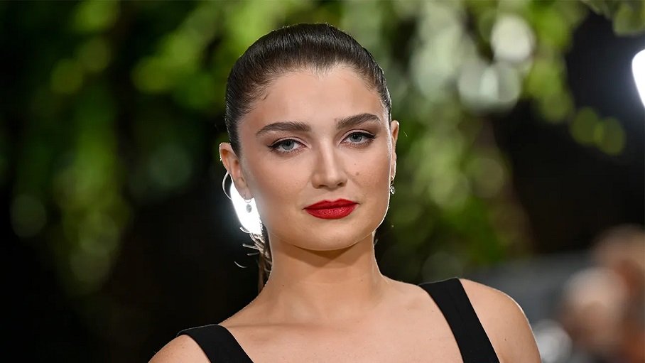 Eve Hewson Movies and TV Shows